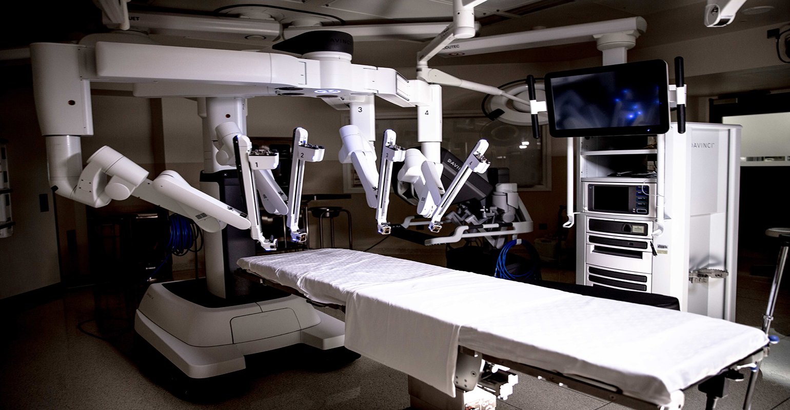 Patients benefit from roboticassisted surgery in UAE