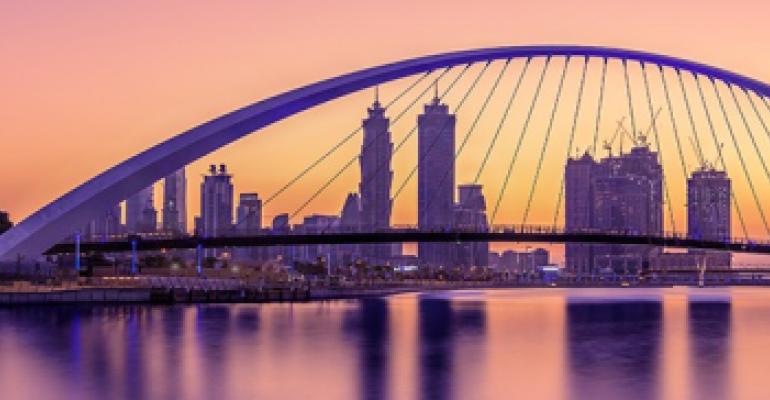 dubai canal bridge